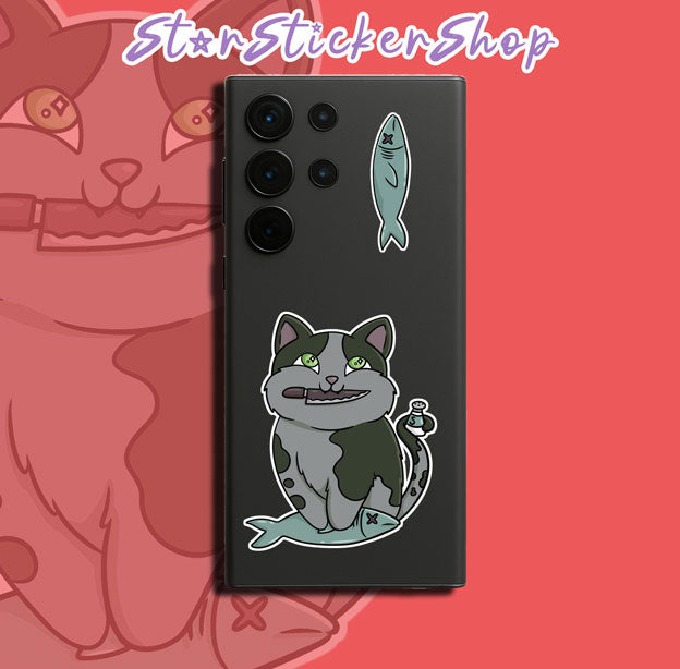 Feedline - Felines doing cat things online. Fish Black and Gray Poissonnier Kitty