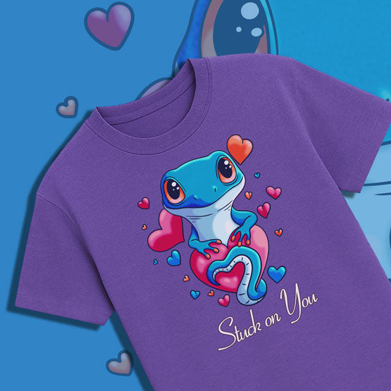 Stuck on You Valentine’s Day Gecko Shirt – Cute Blue Gecko Heart Tee